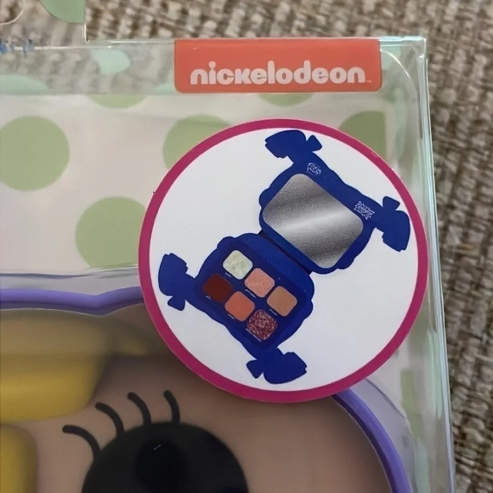 Funko Pop Rugrats Angelica 6 Shade Nickelodeon Eyeshadow Palette Mirror Compact